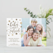 Grappige BABY ITS COVID BUITEN Typografie Goud Feestdagenkaart (Staand voorkant)