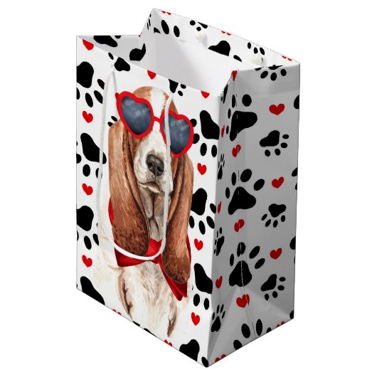 Grappige Basset Hound Dog Love Rode harten en pote Medium Cadeauzakje (Voorkant Gekanteld)