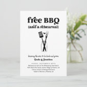 Grappige BBQ bruiloft repetitie diner uitnodiging (Staand voorkant)