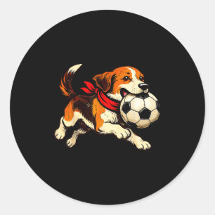 Grappige Beagle-hond speelt voetbalwedstrijd dag Ronde Sticker