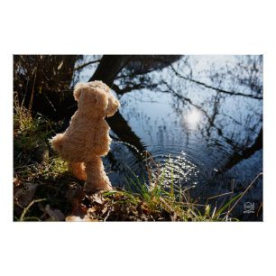 Grappige beer die ondeugend plast. perfect poster