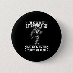 Grappige bigfoot goed in het vangen van vis vissen ronde button 5,7 cm