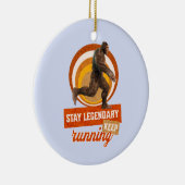 Grappige Bigfoot Hardloop Motivatie Keramisch Ornament (Rechts)