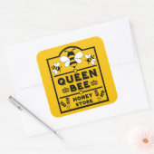 Grappige bijenhoning koningin bij vierkante sticker (Envelop)