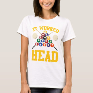 Grappige biljart van de poolhal het werkte in mijn t-shirt