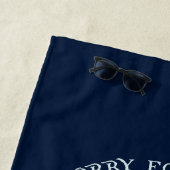 Grappige Boating Gag Moderne Familie Strand Vakant Strandlaken (In situ)