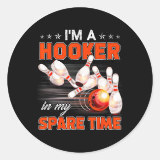 Grappige bowling woordspeling ik ben een in mijn v ronde sticker