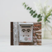 Grappige brievenbus met lachend gezicht briefkaart (Staand voorkant)