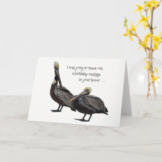 Grappige Brown Pelican Humor Verjaardagsgroet Kaart (Gele Bloem)