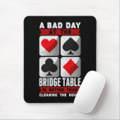 Grappige brugspeler een slechte dag aan de brugtaf muismat (Met muis)