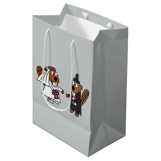 Grappige bruid en bruidegom Beaver Gift Bag Medium Cadeauzakje (Voorkant Gekanteld)