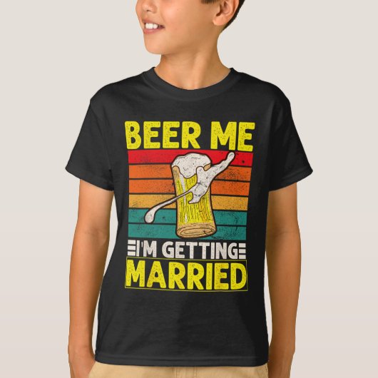 Grappige Bruidegom Bachelorfeest Bier Geef Me Ik G T-shirt (Voorkant)