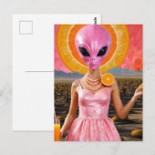 Grappige buitenaardse dame in roze briefkaart (Voorkant / Achterkant)