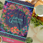 Grappige Cafeïne Koningin Quote Bloemen Hart Naam Theedoek<br><div class="desc">Grappig hongerig citaat stijlvolle bloemige keukenhanddoek gepersonaliseerd met naam. Deze unieke citaat keukenhanddoeken zijn een perfect geschenk om een verjaardag, pensionering, jubileum, housewarming party, huwelijksgeschenk, enz... te vieren een leuke manier om eender welke gelegenheid. Combineer het met een fles wijn en het is een geweldig cadeau voor vrienden, familie, collega's,...</div>