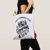Grappige campingcrew slogan camper vrienden tote bag (Dichtbij)