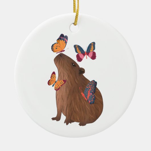 Grappige Capybara met Vlinder – Knagend Cute Dier Keramisch Ornament (Voorkant)