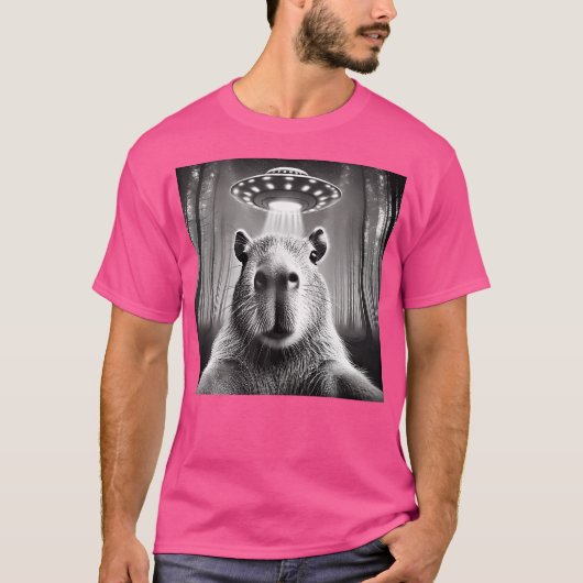 Grappige Capybara Selfie Ufos Alien T-shirt (Voorkant)