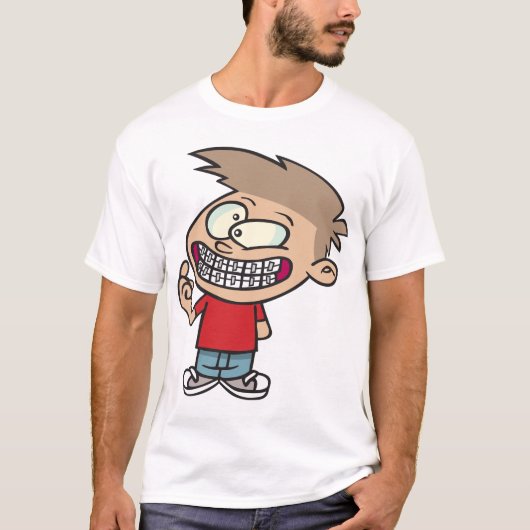 Grappige Cartoon Boy met Braces Smile T-shirt (Voorkant)