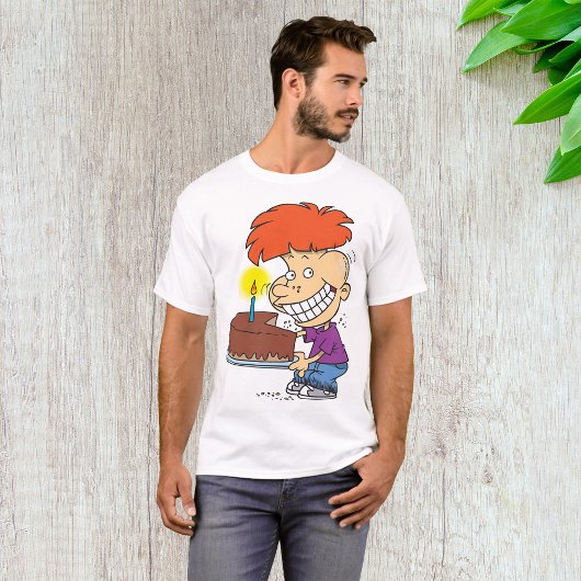 Grappige Cartoon Boy met Chocolade Verjaardagstaar T-shirt
