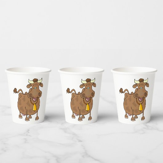 Grappige Cartoon Bruine Koe met Bell Boerderij Ani Papieren Bekers