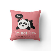 Grappige cartoon van knuffelende slapende panda