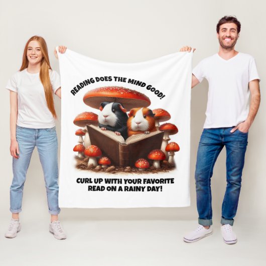 Grappige cavia's die onder rode paddenstoelen leze fleece deken (In situ)