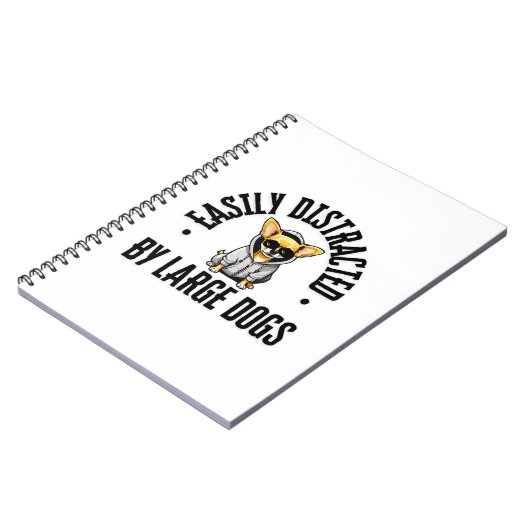 Grappige Chihuahua hond gemakkelijk afgeleid door  Notitieboek (Linkerzijde)