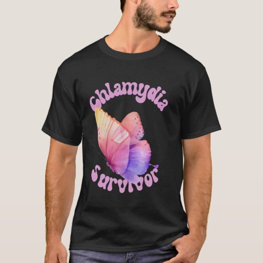 Grappige Chlamydia Survivor Graphic Meme T-shirt (Voorkant)