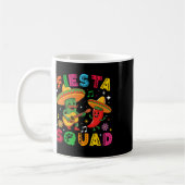 Grappige Cinco de Mayo Fiesta Squad Mexicaanse Mat Koffiemok (Links)