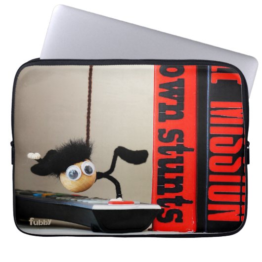 Grappige close up van 'Mission Impossible' Fubby Laptop Sleeve (Voorkant)