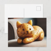 Grappige Couch Potato Cat Lounges op de bank Briefkaart (Voorkant / Achterkant)