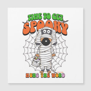Grappige Cute Tijd om Spooky Mummy te krijgen