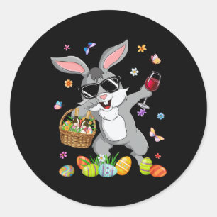 Grappige Dabbing Konijn En Wijn Gl Met Ei Bysket E Ronde Sticker
