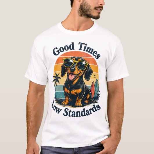 Grappige Dachshund Retro Strand T-shirt (Voorkant)