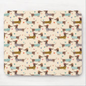 Grappige Dachshunds in Petten en truien Muismat (Voorkant)