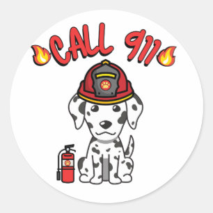 Grappige Dalmatische hond is een brandweerman Ronde Sticker