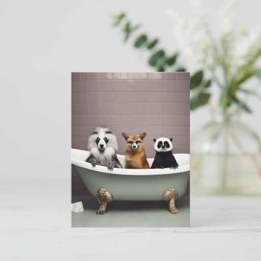 Grappige dieren zitten in bad in badkamer briefkaart (Staand voorkant)