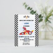 Grappige Dinosaur raceauto jongen kinderen Verjaar Uitnodiging Briefkaart (Staand voorkant)