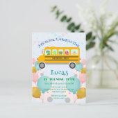 Grappige dinosaurus school Bus Verjaardagsfeest DI Briefkaart (Staand voorkant)