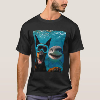 Grappige Dobermann Pinscher Hond Selfie met Haai O T-shirt