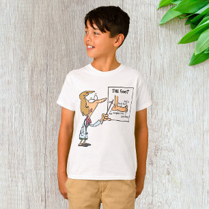 Grappige dokter die voetanatomie onderwijst t-shirt