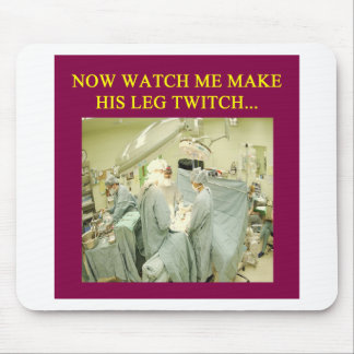 grappige dokter humor muismat