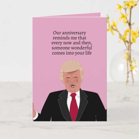 Grappige Donald Trump Cartoon Gefeliciteerd Huweli Kaart (Gele Bloem)