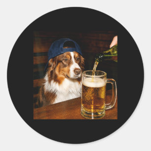 Grappige Dwaze Australische Herdershond Drinkt Bie Ronde Sticker