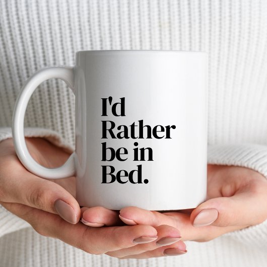 Grappige eenvoudige zwart-wit typografie koffiemok