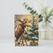 Grappige eland die de kerstboom versiert briefkaart (Staand voorkant)