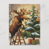 Grappige eland die de kerstboom versiert briefkaart (Voorkant)