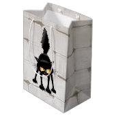 Grappige Felle Zwarte Kat Cartoon Medium Cadeauzakje (Achterkant Gekanteld)