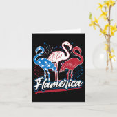 Grappige Flamingo 4 juli Patriottische Amerikaanse Kaart (Gele Bloem)