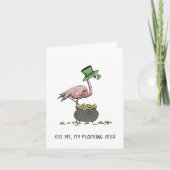 Grappige Flamingo Kus Me Ik Ben Iers St. Patrick's Kaart (Voorkant)